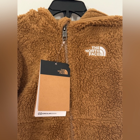 The North Face Baby Campshire One-Piece
18-24M NWT Brown - Picture 3 of 7